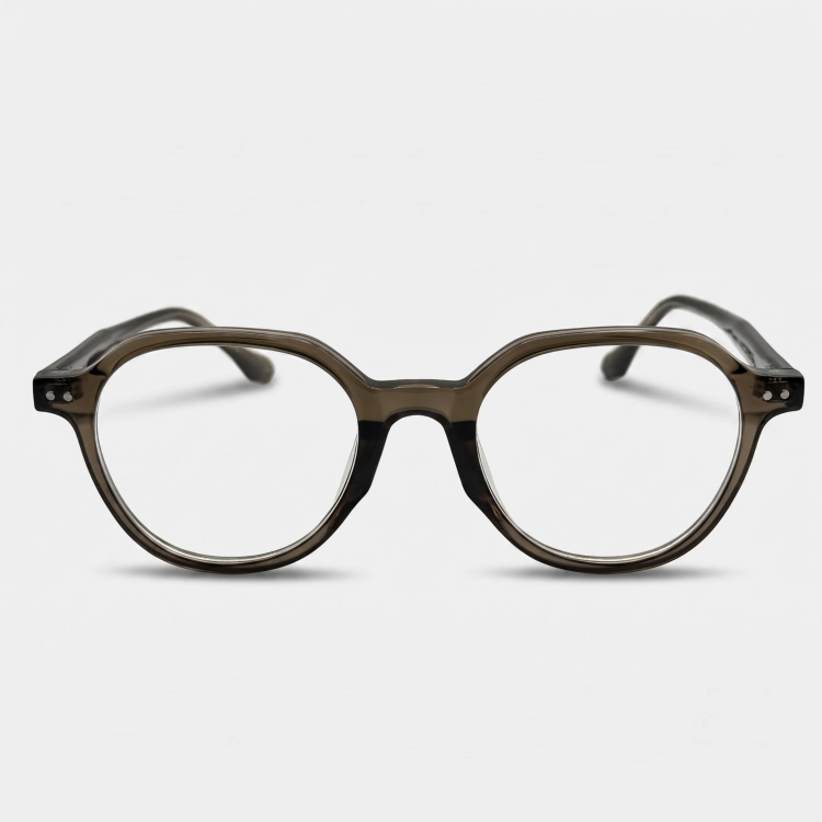 ROGER_transparent_brown.png